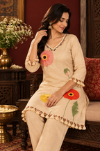 Cream floral embroidered kurta with matching straight-fit pants