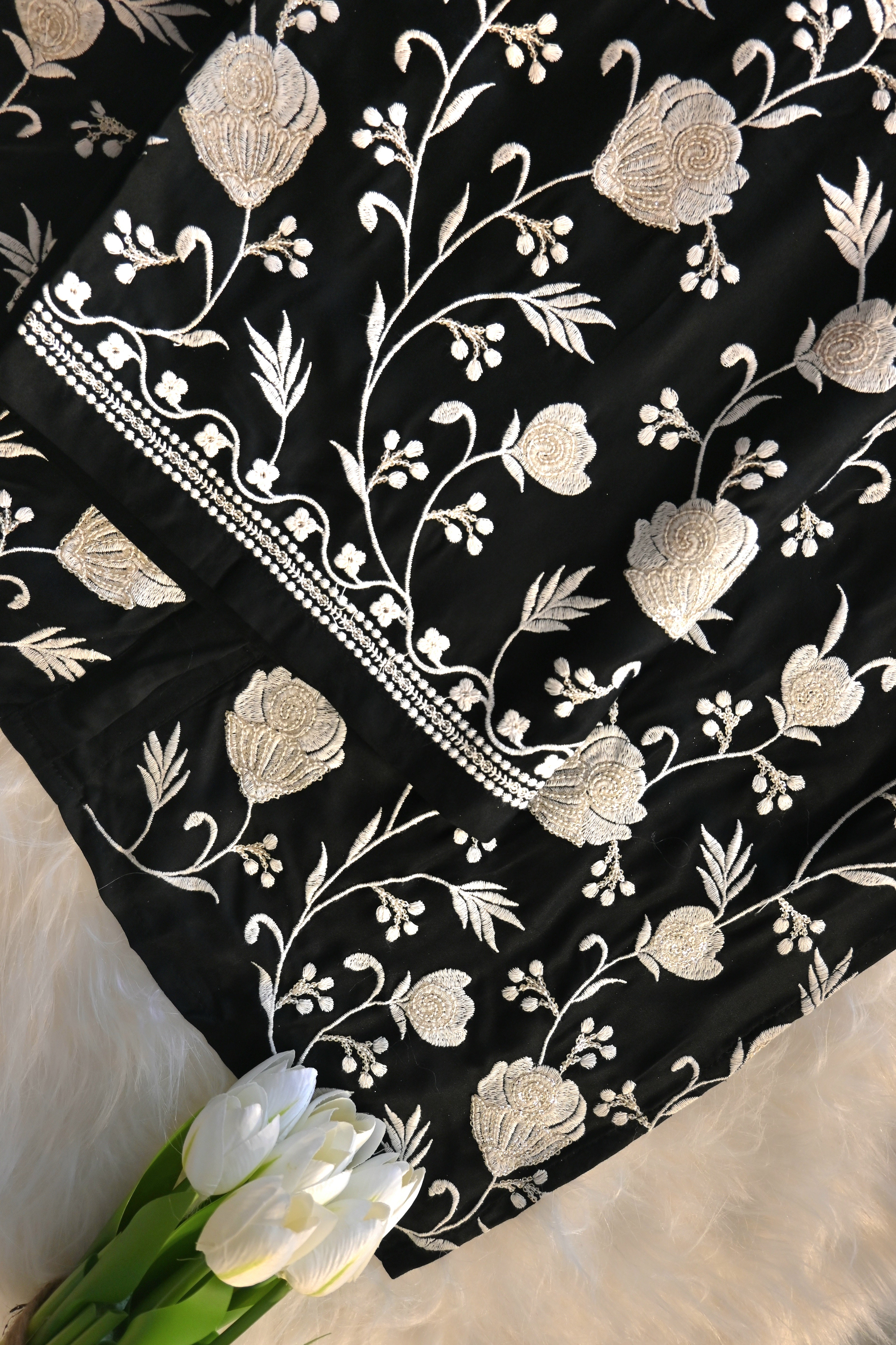 Black Floral Embroidered Co-Ord Set for Women | Elegant Designer Ethnic Cord Set