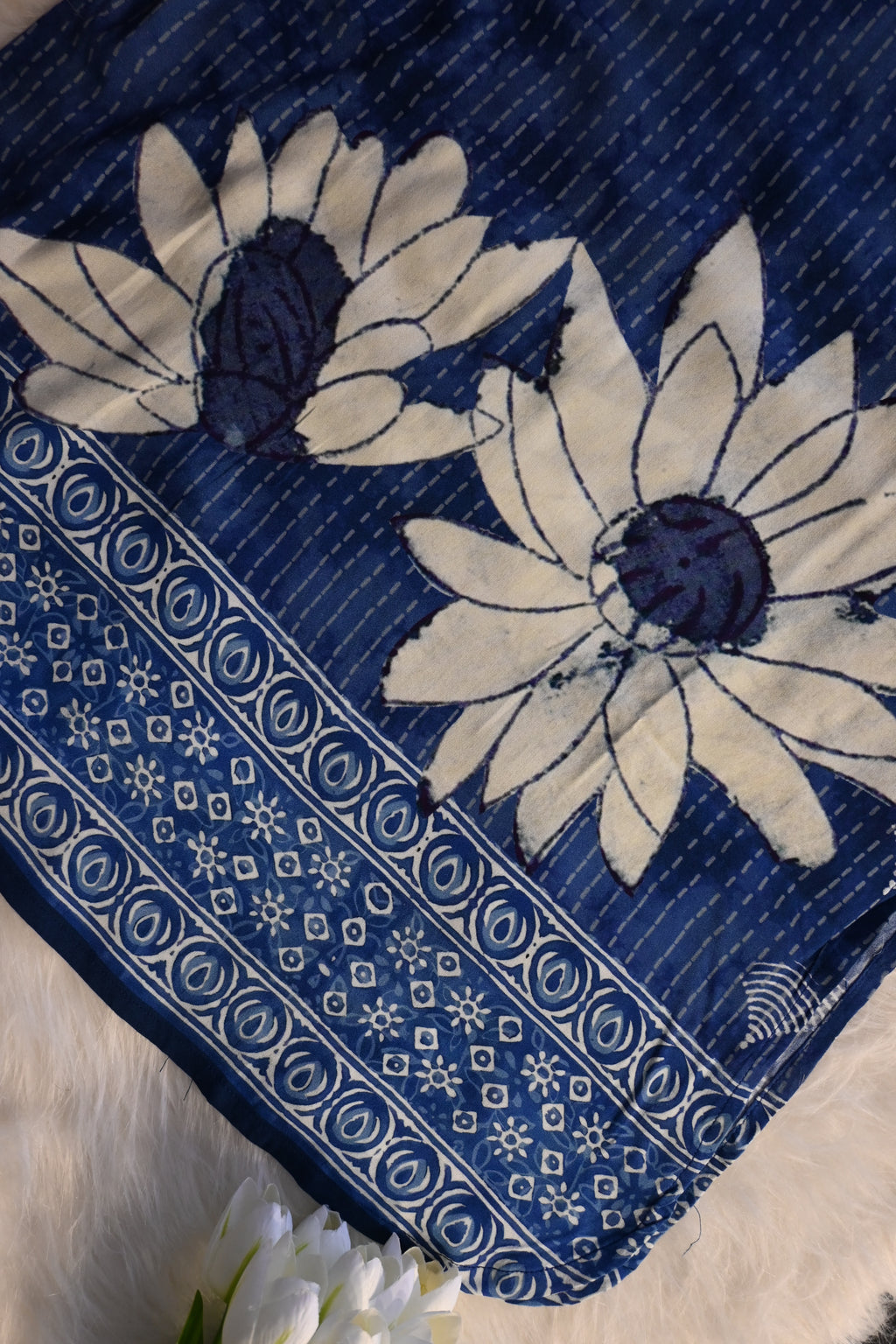 Navy Blue Printed Co-Ord Set for Women | Floral Ethnic Kurta Pant Set