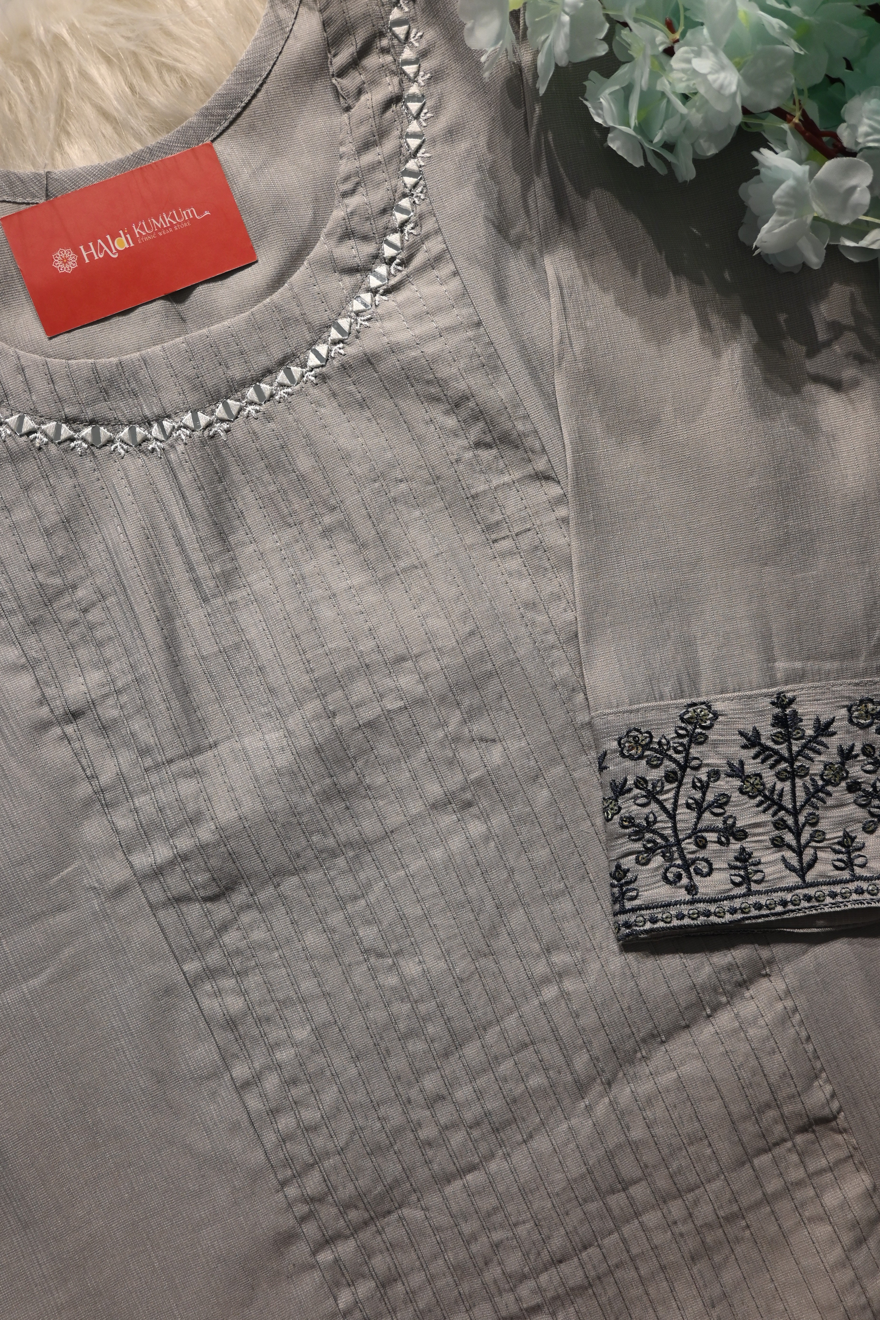 Grey Cotton Kurta Pant Set for Women | Minimal Embroidered Straight Kurta Set
